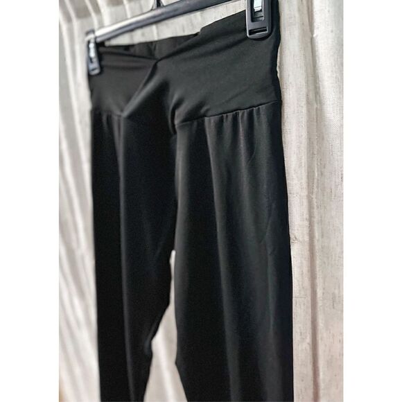 SHEIN crossover black leggings - Picture 3 of 8